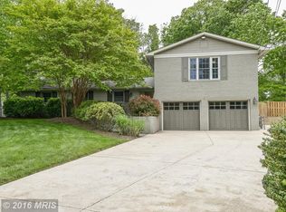 63 Orchard Way N, Potomac, MD 20854