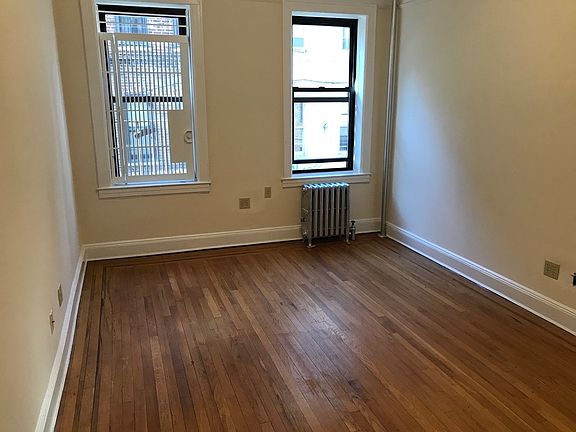 5th image of 45-18 40th St #2E