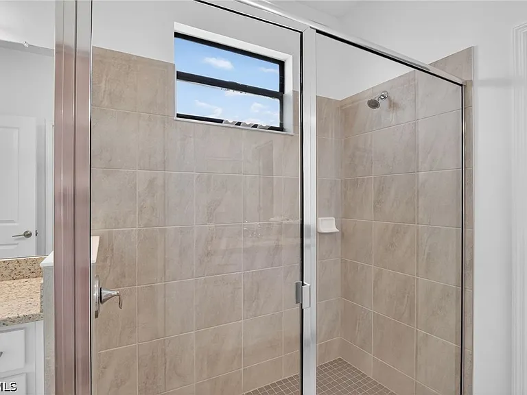 14001 Hunter Oak Dr — Photo 19