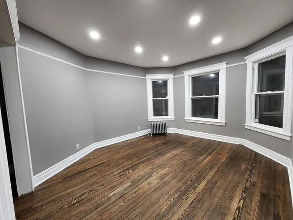 22 Davis Ave APT 1, East Orange, NJ 07017