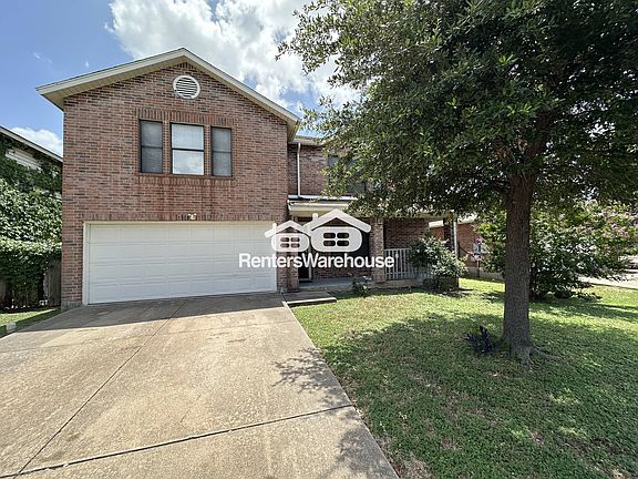 3rd image of 1305 Bradbury Ln