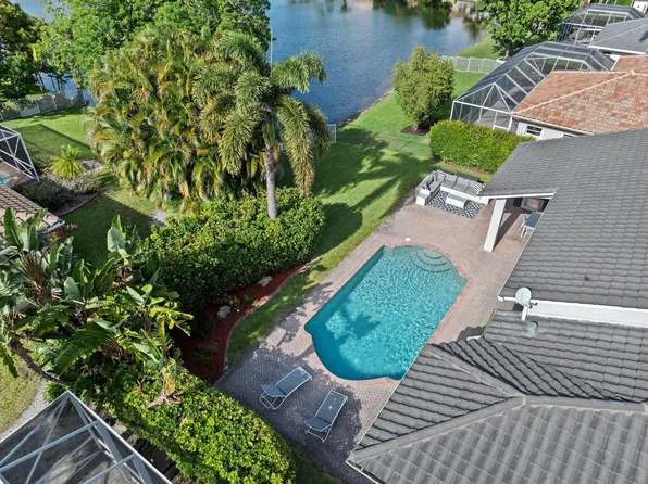 8943 NW 34th Street, Cooper City, FL 33024