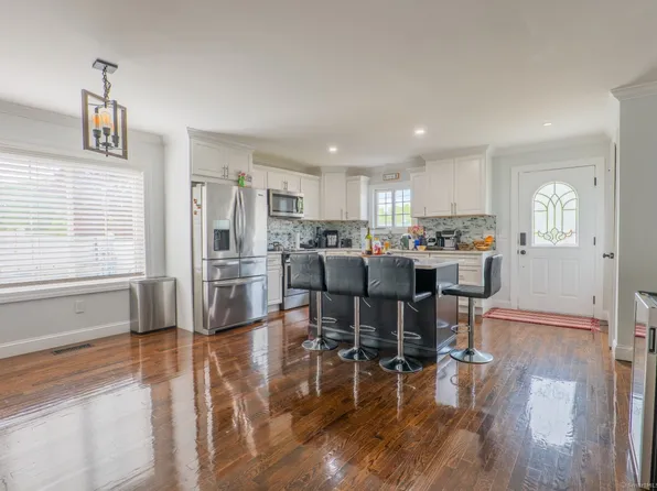 22 Diamond Avenue #B, Bethel, CT 06801