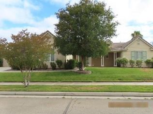 848 Olivette St, Hemet, CA 92543