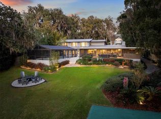 715 Seminole Ridge Rd #1, Melrose, FL 32666