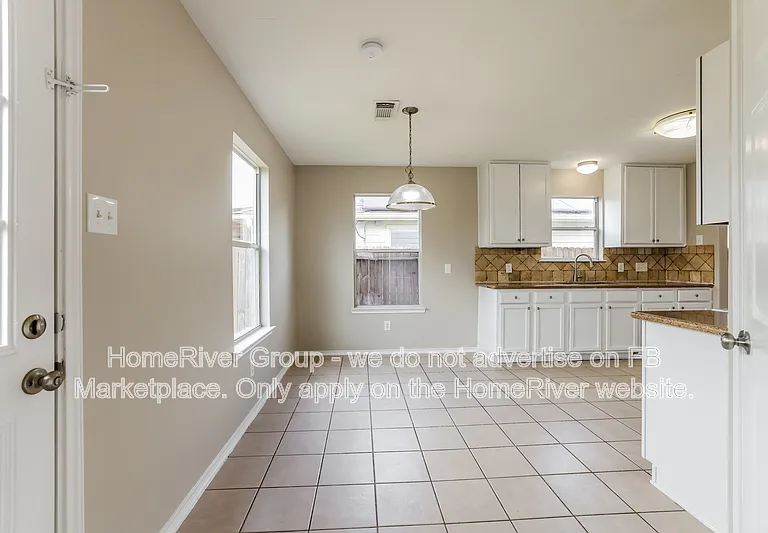 14007 Marners Ct — Photo 10