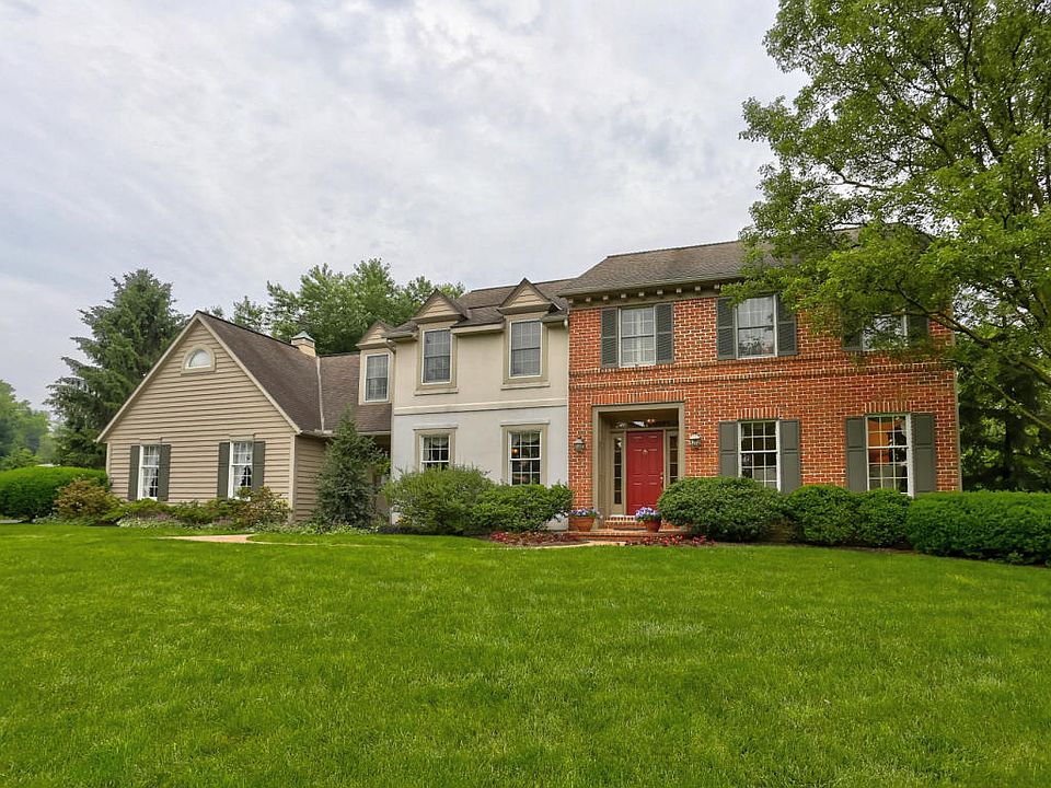 1st image of 2162 Waterford Dr