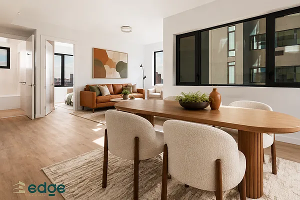 Dining area, photo 1