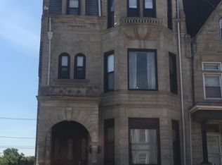 429 E 44th St #2, Chicago, IL 60653