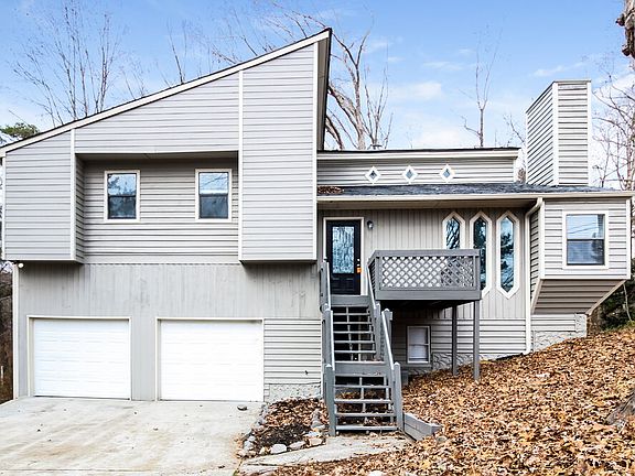 4th image of 3375 Revere Cir