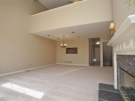 4th image of 1475 Iris Glen Dr