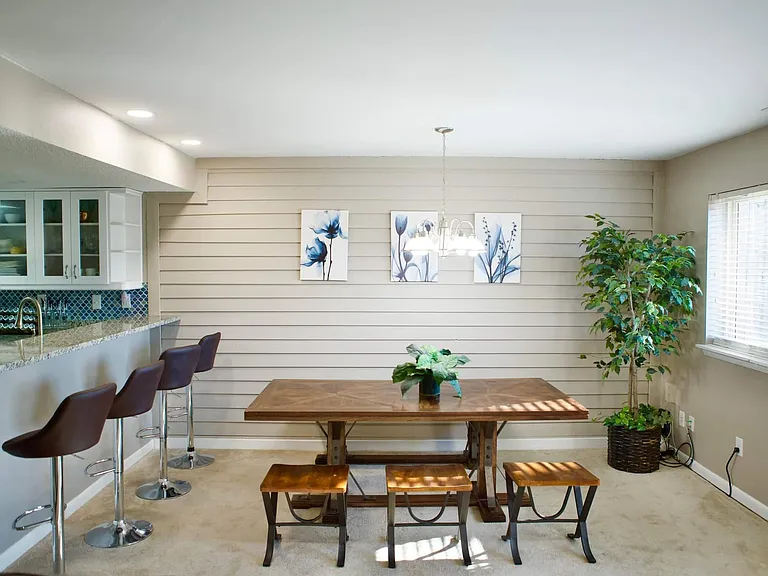 612 Masefield Cir — Photo 14