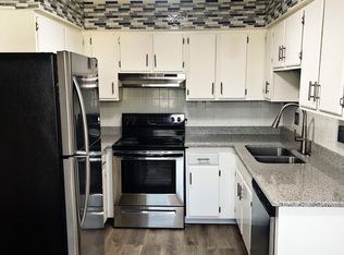 1812 S Scott Ave, Independence, MO 64052