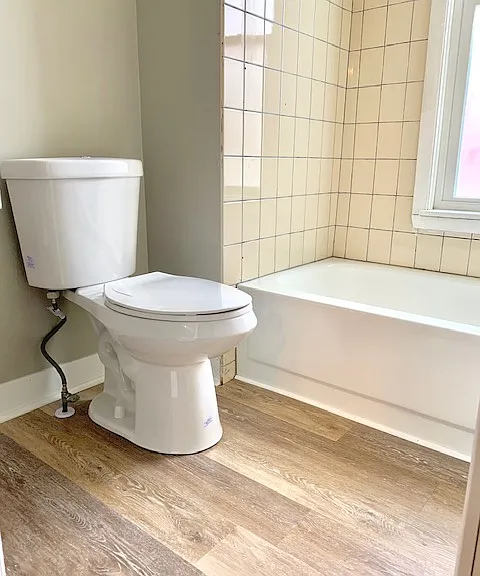 114 Huetter Ave #1 — Photo 6