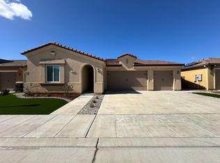 870 Twinberry Ave, Clovis, CA 93619
