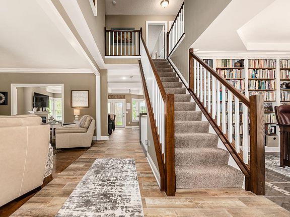 4th image of 4842 Brixston Dr