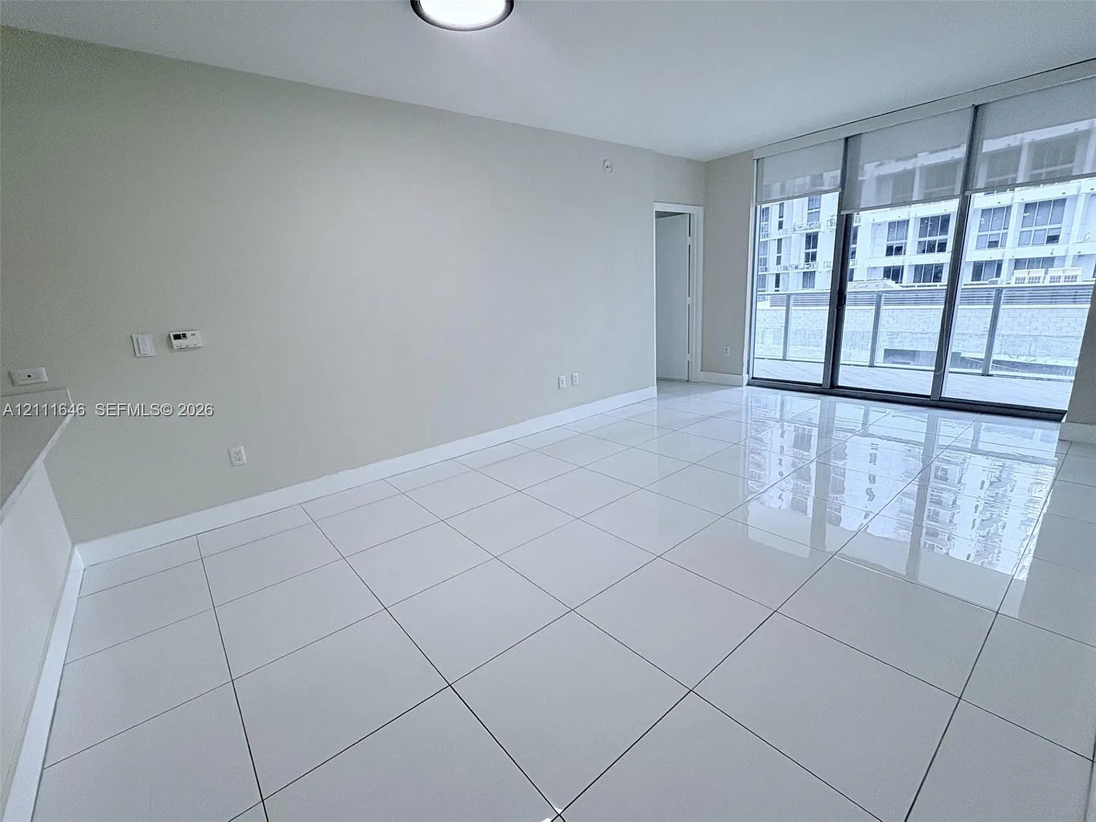 1100 Millecento Residence — Photo 3