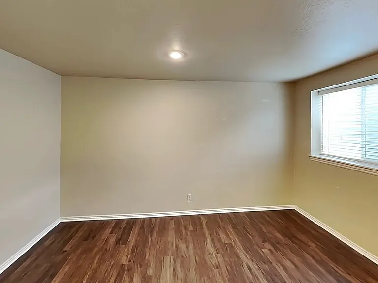 10215 N Forest Creek Dr — Photo 6
