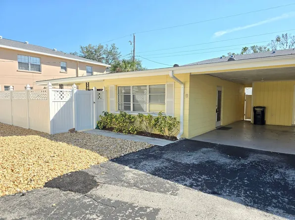 505 Manatee Ct., 505 Manatee Ct #1, Venice, FL 34285