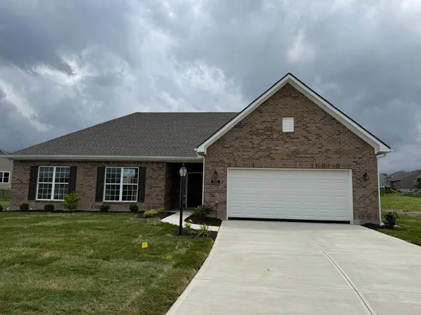 933 Reeder Cir, Dayton, OH 45458