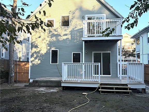 2nd image of 84 Pembroke Ave #84