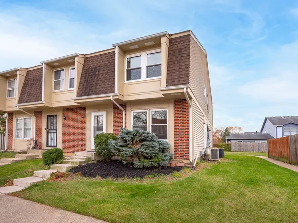 4Q Fernwood Dr, Bolingbrook, IL 60440