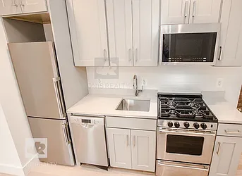 Rented by Jonis Realty