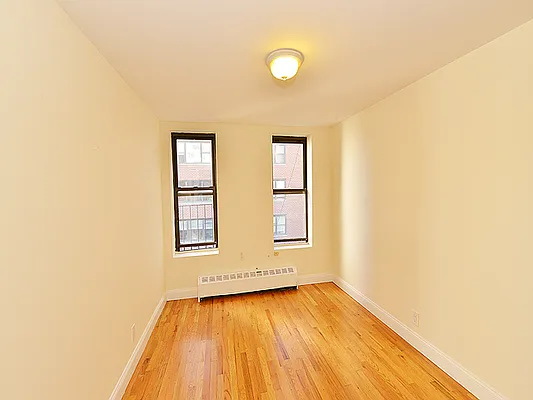 Rented by Cooper & Cooper Real Estate | media 21