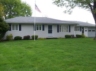 131 Mendota Dr, Rochester, NY 14626