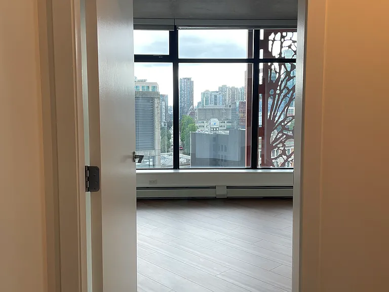 128 Cordova St W #1806 — Photo 7