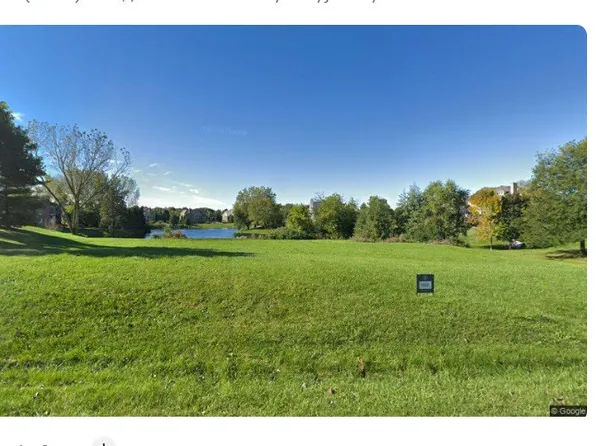 1560 Macalpin Cir, Inverness, IL 60010