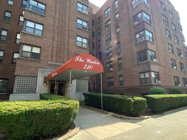 256 Martine Ave #2F, White Plains, NY 10601