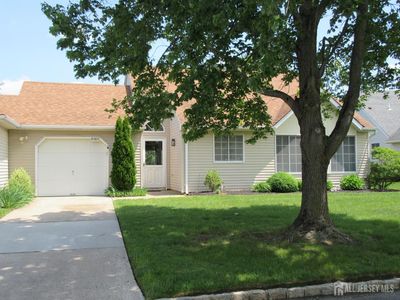 656 Nutley Dr #C, Monroe Township, NJ, 08831