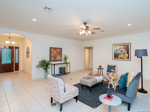 5th image of 9345 BLUEBELL DR