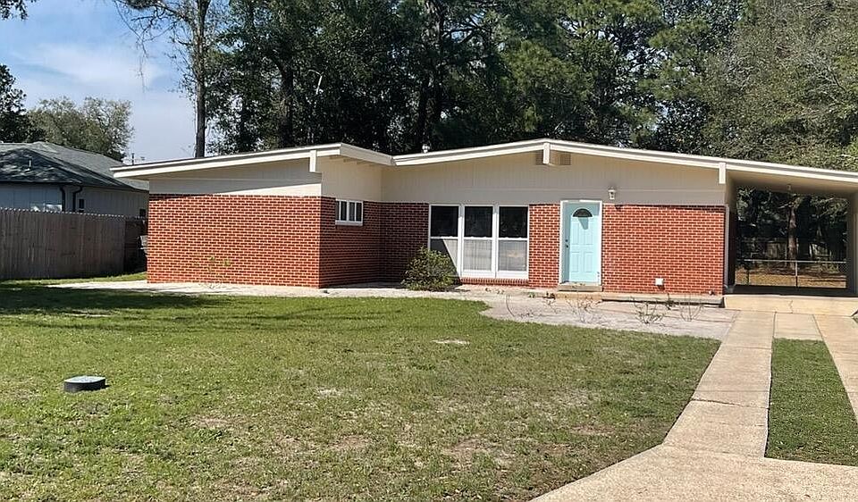 1st image of 49 Waynel Cir SE