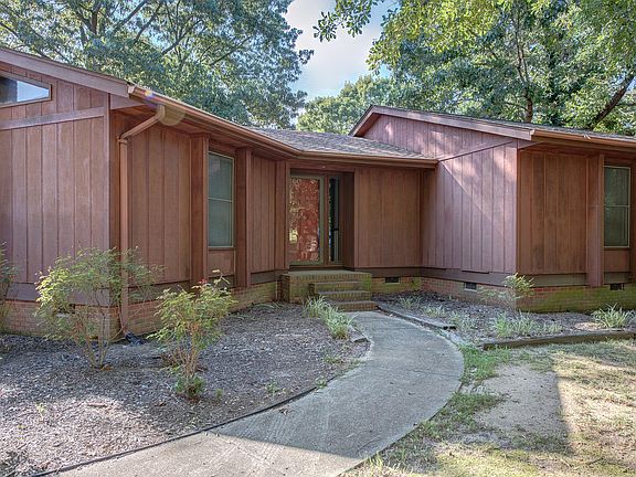 5th image of 1209 Candlewood Dr