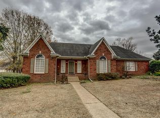 8869 Doveland Dr, Cordova, TN 38018