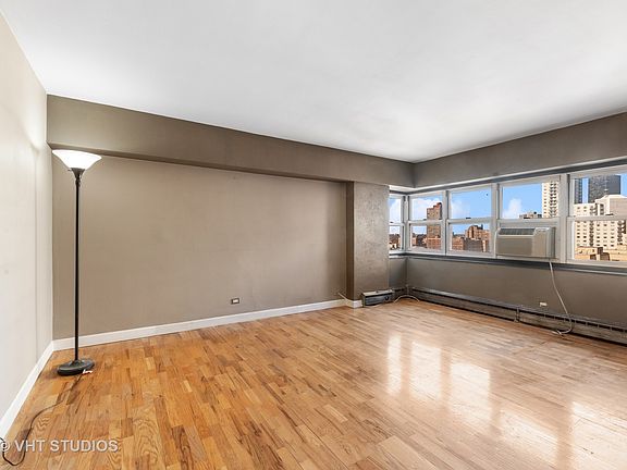 3rd image of 4970 N Marine Dr APT 1225