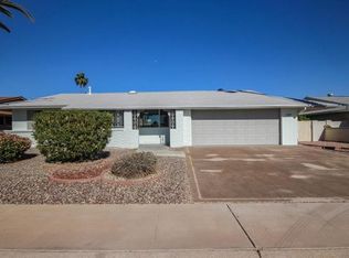 10825 W Sarabande Cir, Sun City, AZ 85351