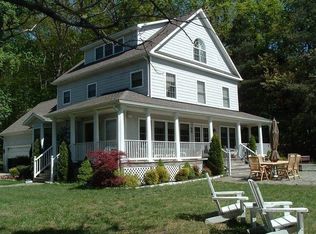 384 N Shore Rd, Pasadena, MD 21122