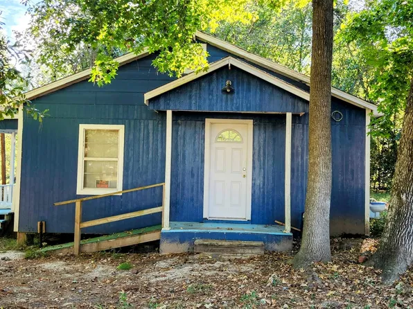 520 Lakeshore Dr, Cleveland, TX 77327