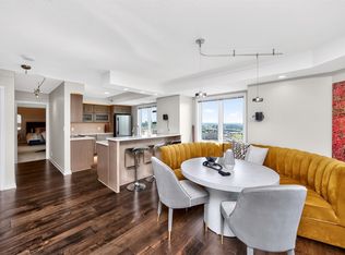 300 Walnut St #2002, Des Moines, IA 50309