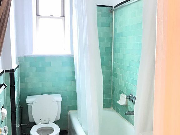 4th image of 4141 43rd St APT F15