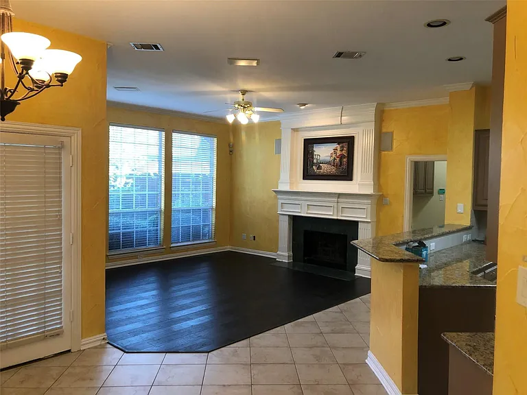 3828 Elgin Dr — Photo 6