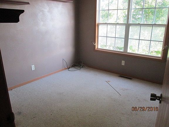 5th image of 3813 Allenhurst Ln