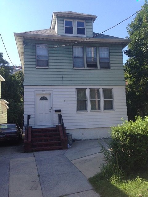 1st image of 202 Brighton Ave