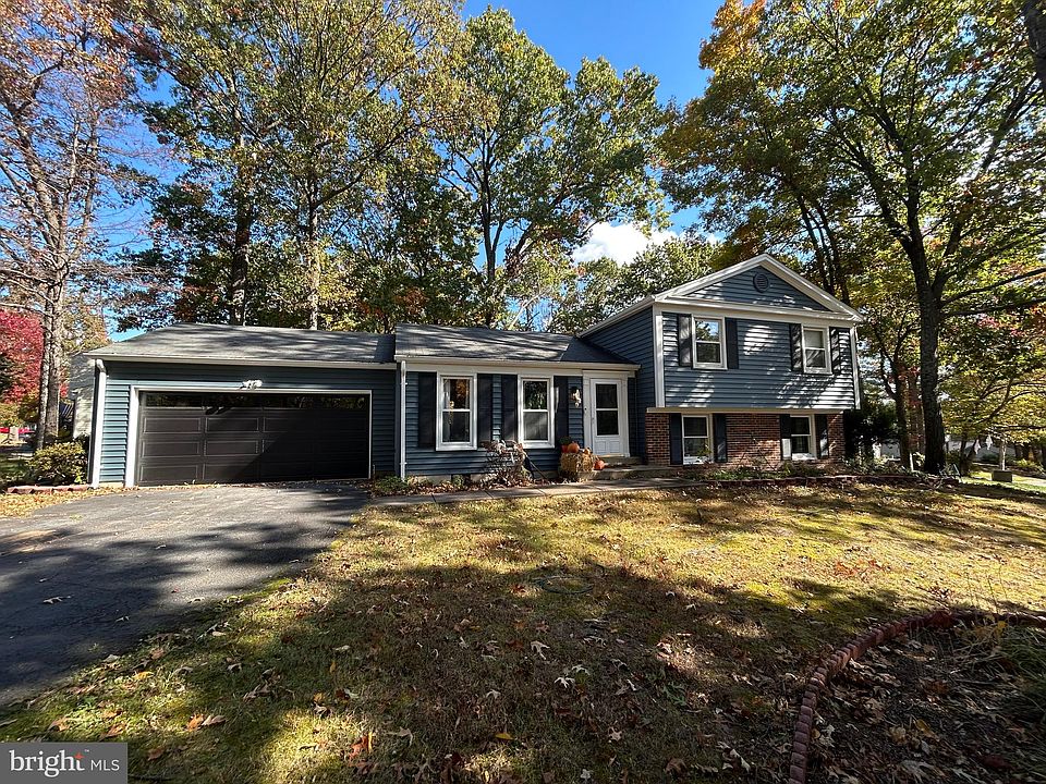 1st image of 1549 Hiddenbrook Dr