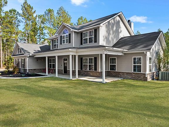 3rd image of 550 Quail Dr NE