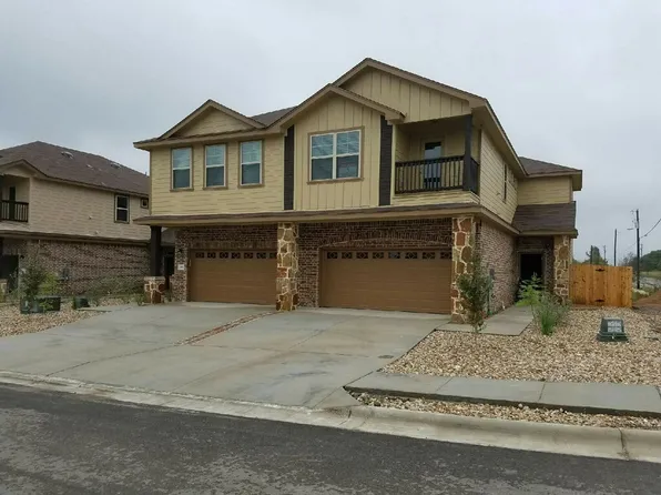 106 Lakeview Ct, Kyle, TX 78640