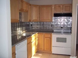 91 Birchwood Rd #118-487, Coram, NY 11727